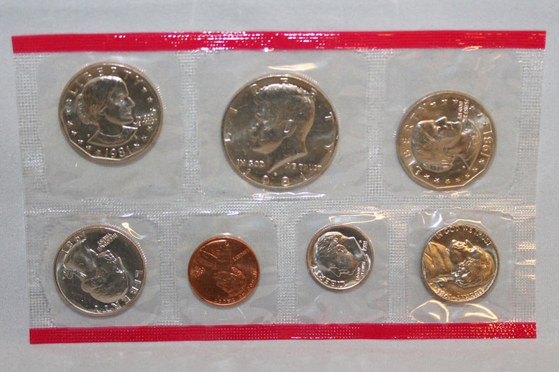 1981 PD US Mint Set (OGP) 13 coins